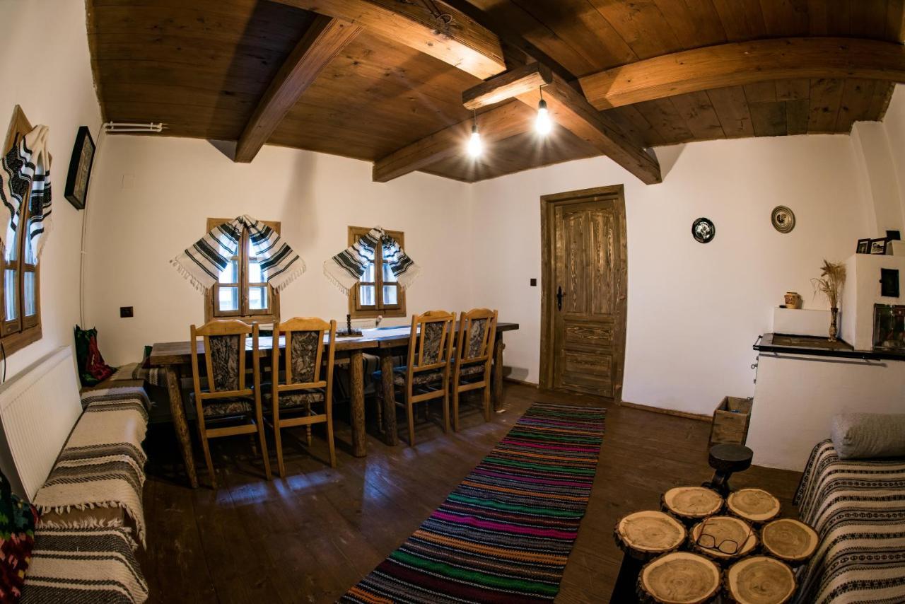 Casa Strabunicului Ξενοδοχείο Partestii de Sus  Εξωτερικό φωτογραφία