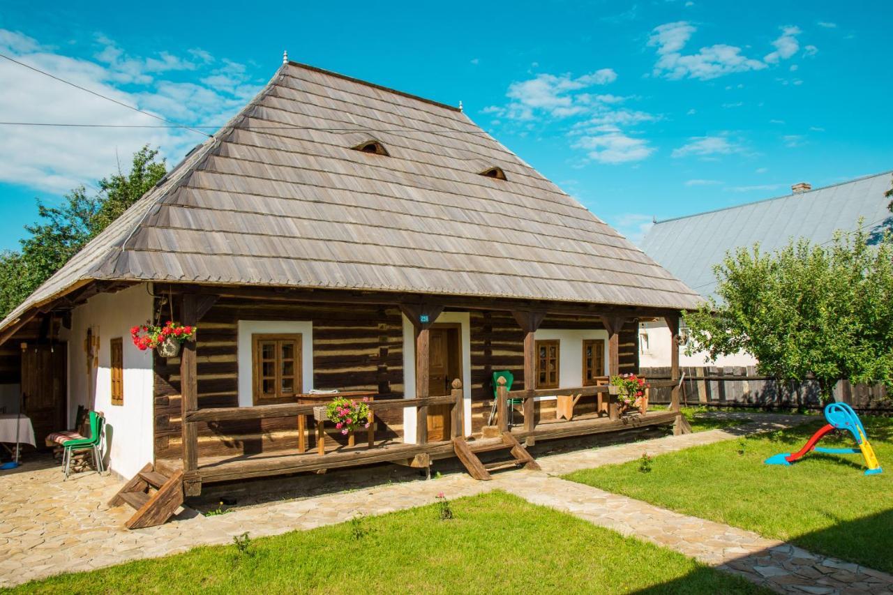 Casa Strabunicului Ξενοδοχείο Partestii de Sus  Εξωτερικό φωτογραφία
