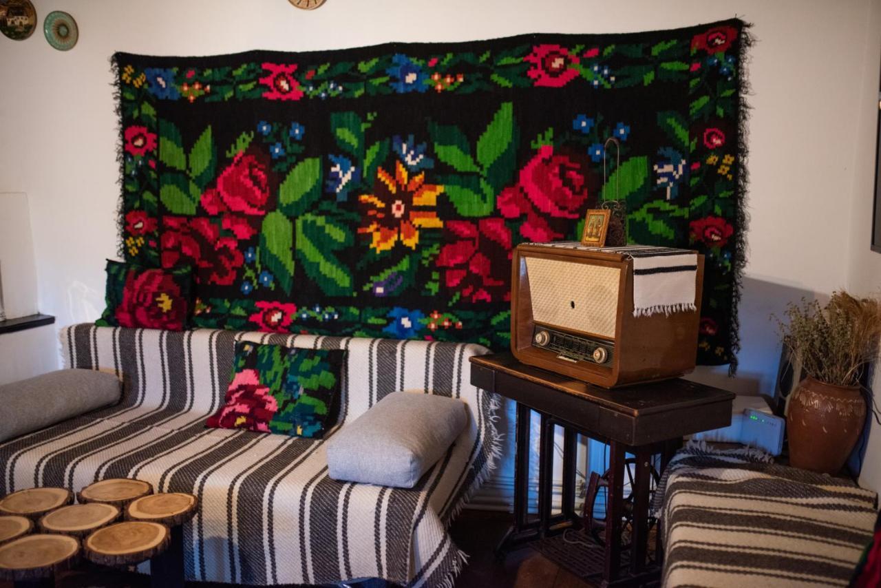 Casa Strabunicului Ξενοδοχείο Partestii de Sus  Εξωτερικό φωτογραφία